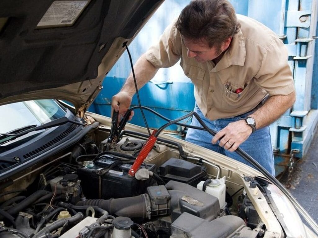 professional battery replacement and auto repair services delivered right to your driveway